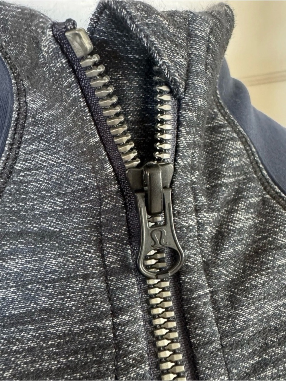 Lululemon Forme Jacket Slub Denim Inkwell Blue – Size 6 - Picture 8 of 10